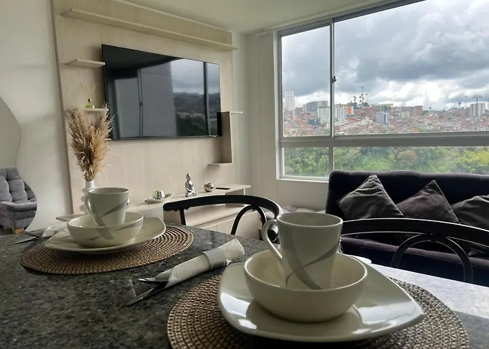 Apartamento Terminal De Transporte, Cable Aereo, Dollarcity, D1