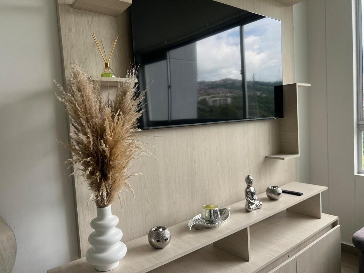 Apartamento Terminal De Transporte, Cable Aereo, Dollarcity, D1 *